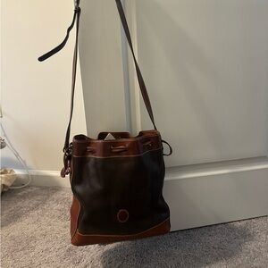 Elegant Brown Leather Men's Bag